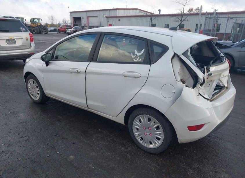 Photo 3 of 2016 Ford Fiesta S (VIN 3FADP4TJ5GM195325)