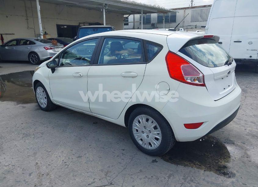 Photo 3 of 2016 Ford Fiesta S (VIN 3FADP4TJ6GM171194)
