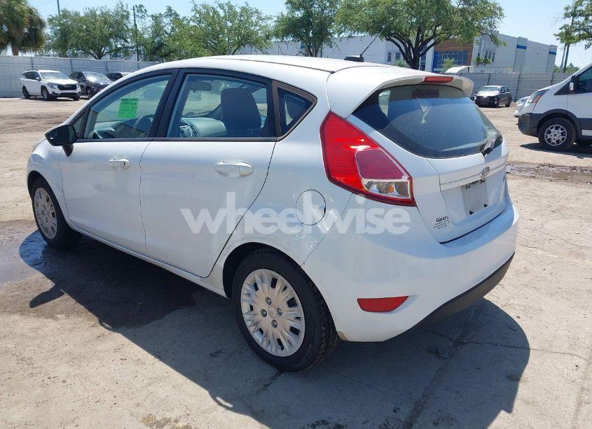 Photo 3 of 2014 Ford Fiesta S (VIN 3FADP4TJ7EM174781)
