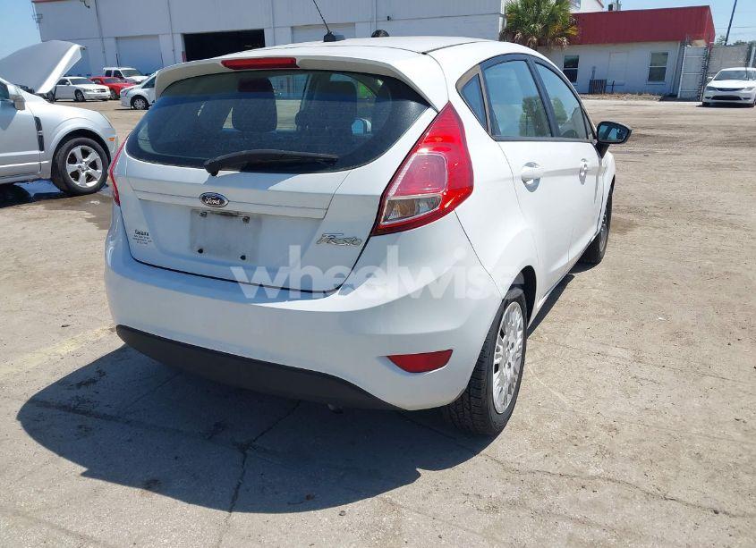 Photo 4 of 2014 Ford Fiesta S (VIN 3FADP4TJ7EM174781)
