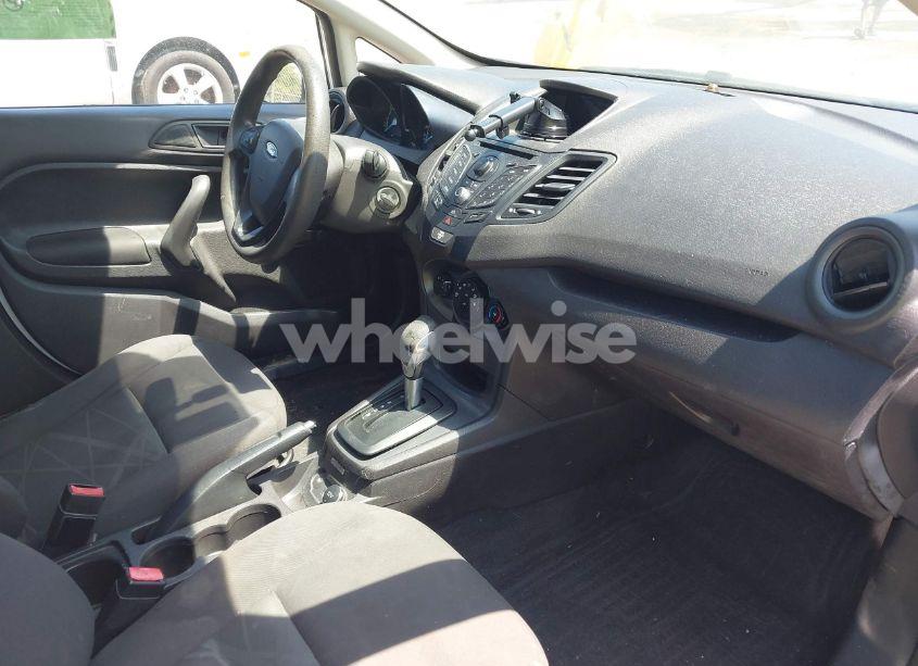 Photo 5 of 2014 Ford Fiesta S (VIN 3FADP4TJ7EM174781)