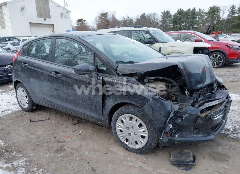 Photo 12 of 2014 Ford Fiesta S (VIN 3FADP4TJ7EM199633)