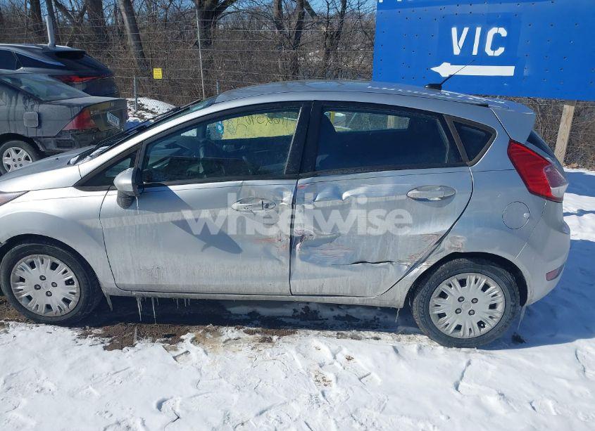 Photo 14 of 2014 Ford Fiesta S (VIN 3FADP4TJ7EM216429)
