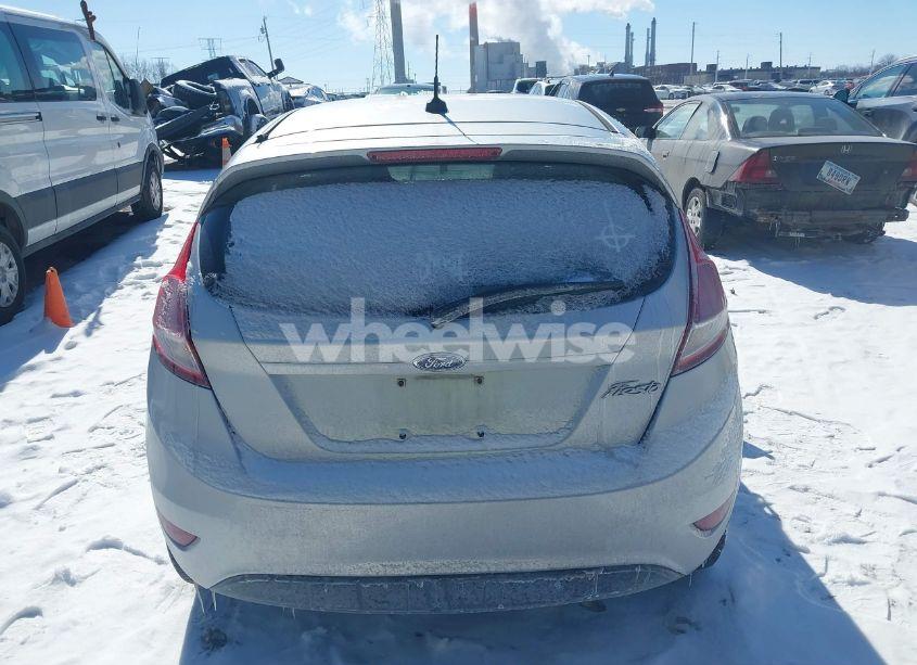 Photo 16 of 2014 Ford Fiesta S (VIN 3FADP4TJ7EM216429)