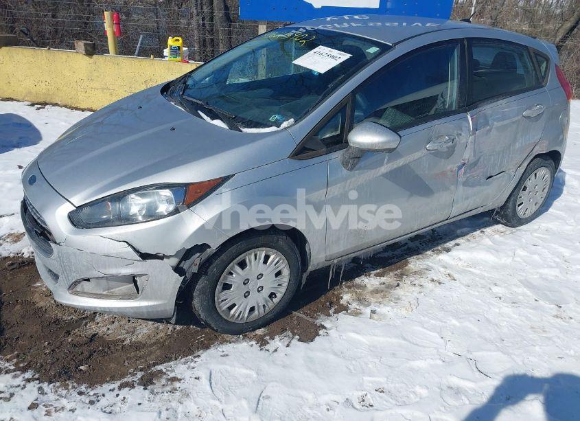 Photo 6 of 2014 Ford Fiesta S (VIN 3FADP4TJ7EM216429)