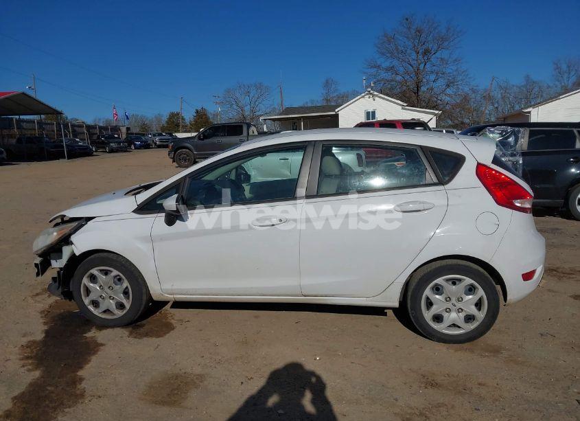 Photo 14 of 2013 Ford Fiesta S (VIN 3FADP4TJ8DM206765)