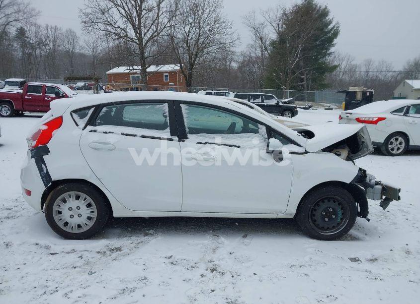 Photo 13 of 2016 Ford Fiesta S (VIN 3FADP4TJ8GM171679)