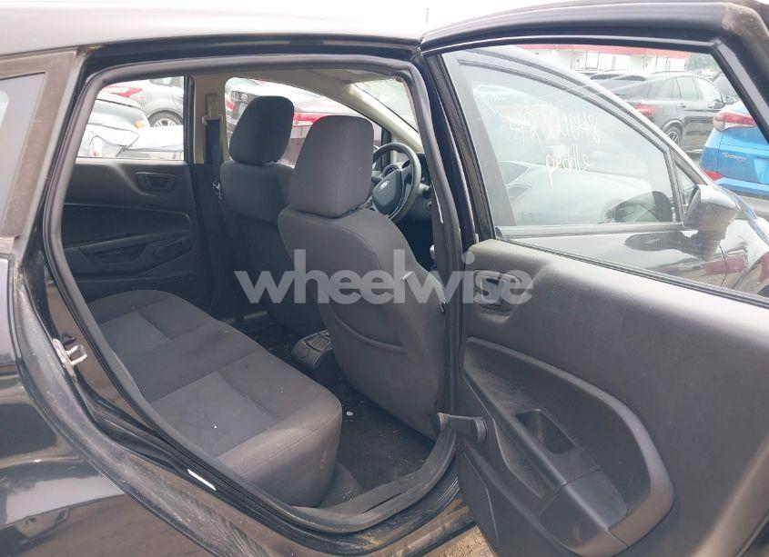 Photo 8 of 2014 Ford Fiesta S (VIN 3FADP4TJ9EM106241)