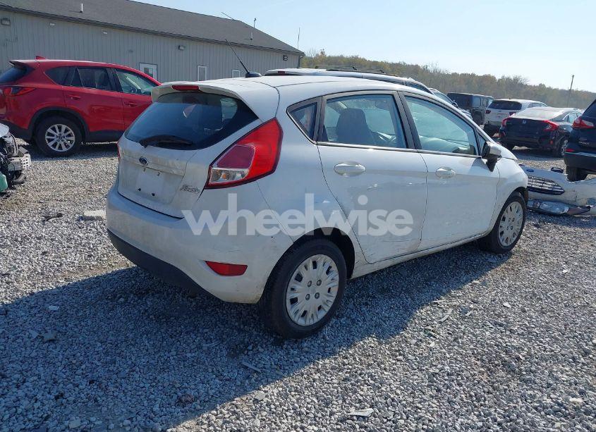 Photo 4 of 2016 Ford Fiesta S (VIN 3FADP4TJ9GM147553)