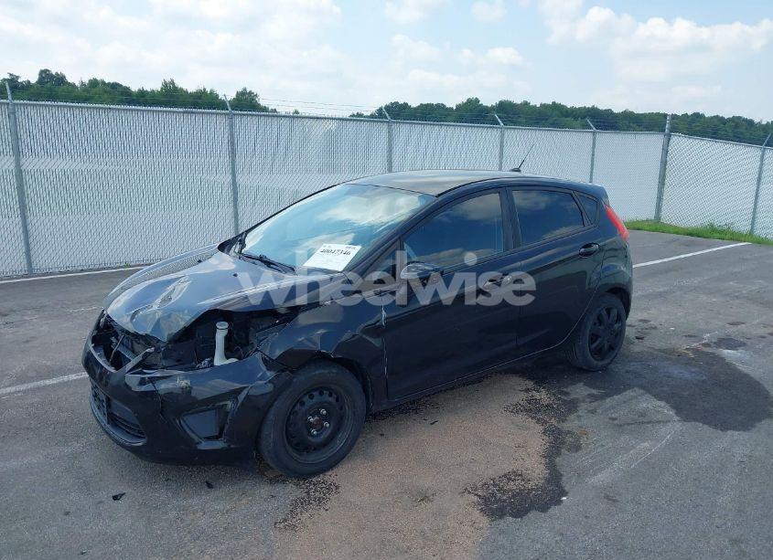 Photo 2 of 2013 Ford Fiesta S (VIN 3FADP4TJXDM207027)