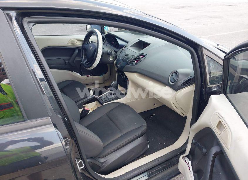 Photo 5 of 2013 Ford Fiesta S (VIN 3FADP4TJXDM207027)