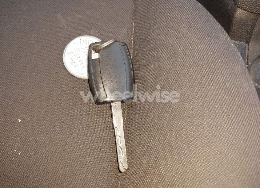 Photo 11 of 2014 Ford Fiesta S (VIN 3FADP4TJXEM106233)