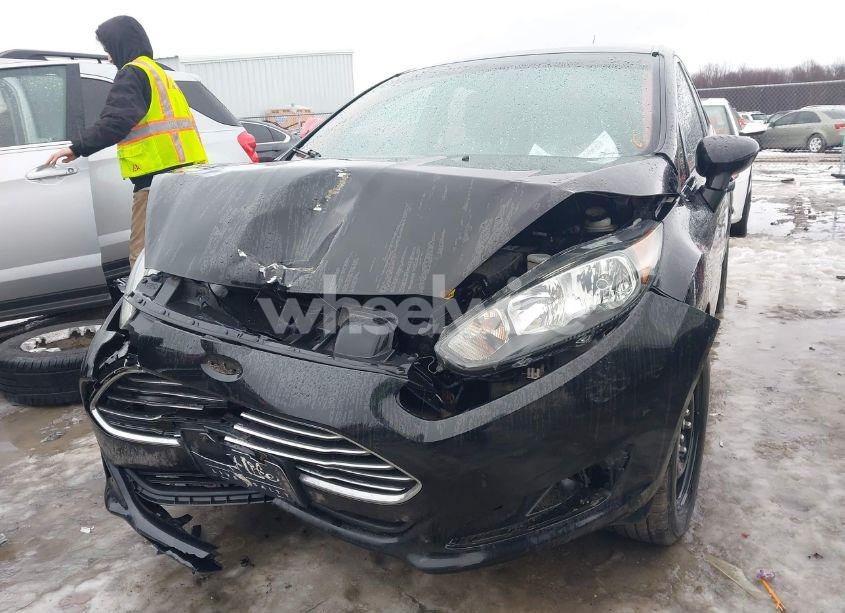 Photo 2 of 2014 Ford Fiesta S (VIN 3FADP4TJXEM110640)