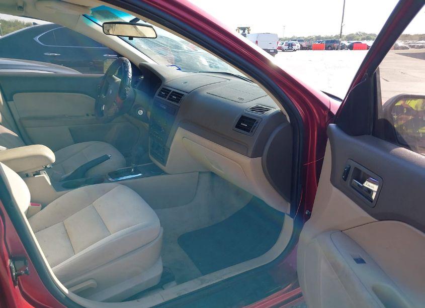 Photo 5 of 2006 Ford Fusion S (VIN 3FAFP06Z26R221366)