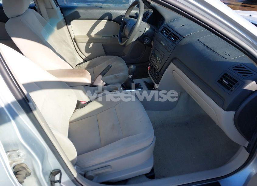 Photo 5 of 2006 Ford Fusion S (VIN 3FAFP06Z56R250456)