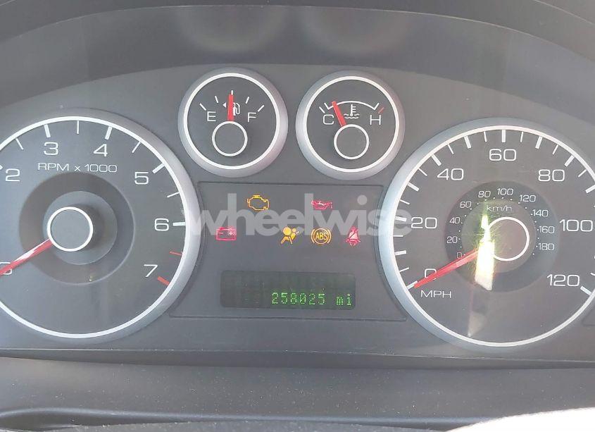 Photo 7 of 2006 Ford Fusion SE (VIN 3FAFP07146R239103)