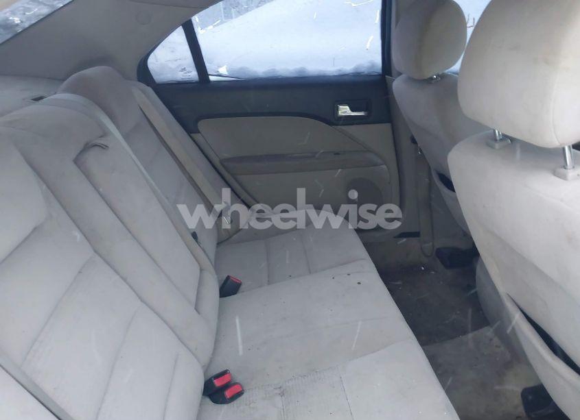 Photo 8 of 2006 Ford Fusion SE (VIN 3FAFP07166R236140)