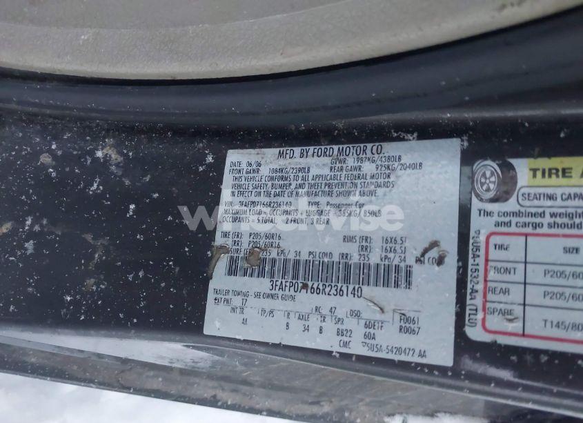 Photo 9 of 2006 Ford Fusion SE (VIN 3FAFP07166R236140)