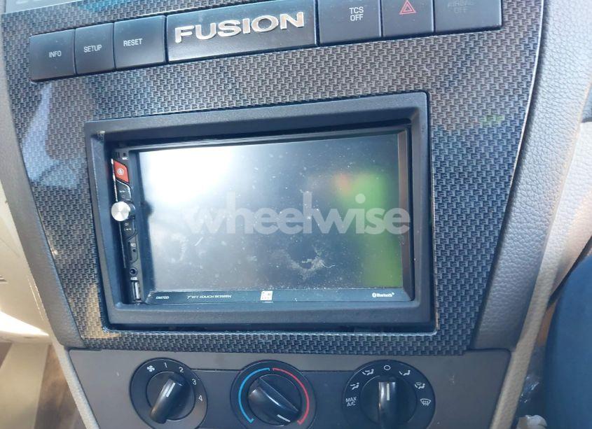 Photo 13 of 2006 Ford Fusion SE (VIN 3FAFP07186R113598)