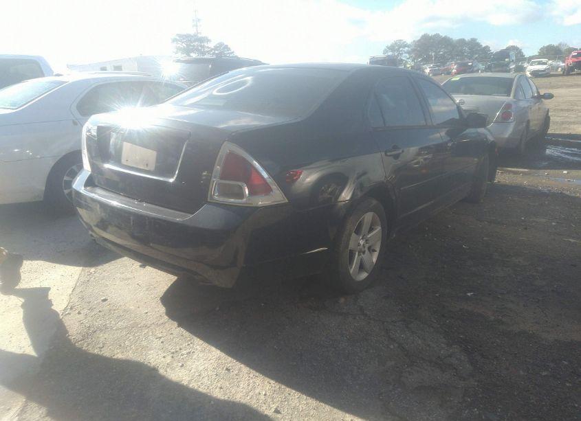 Photo 4 of 2006 Ford Fusion SE (VIN 3FAFP07186R247835)