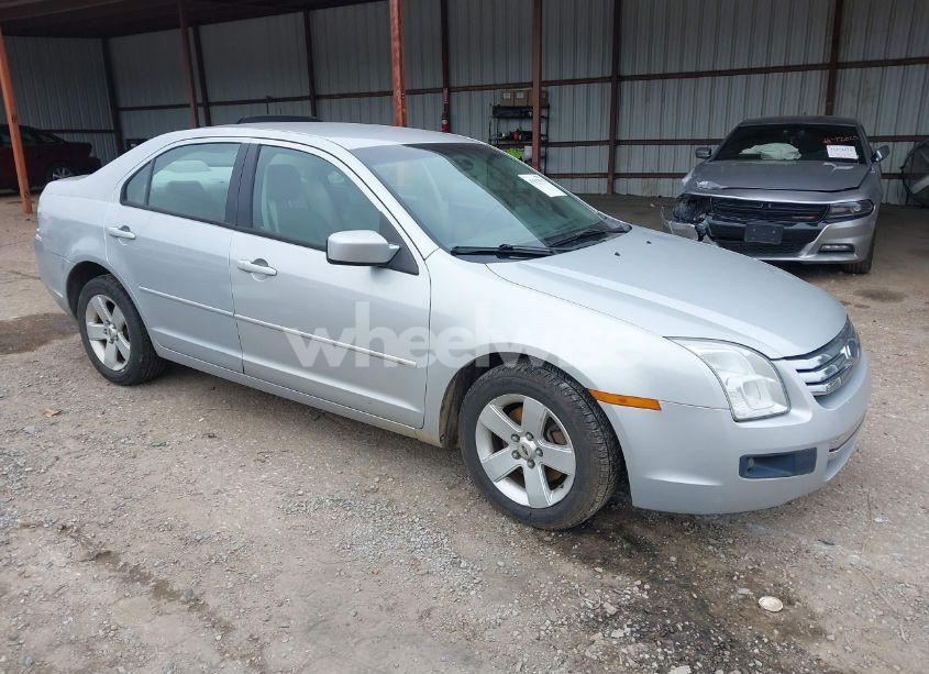 2006 Ford Fusion SE (VIN 3FAFP07196R174717) main photo