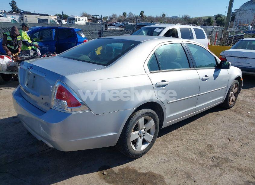 Photo 4 of 2006 Ford Fusion SE (VIN 3FAFP07Z06R238438)