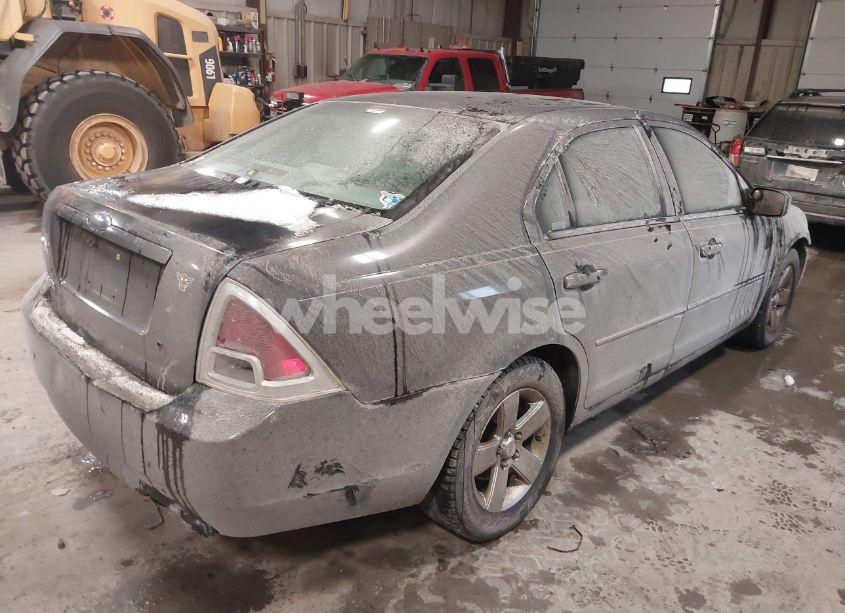 Photo 4 of 2006 Ford Fusion SE (VIN 3FAFP07Z16R126523)