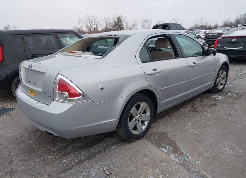 Photo 4 of 2006 Ford Fusion SE (VIN 3FAFP07Z36R190448)