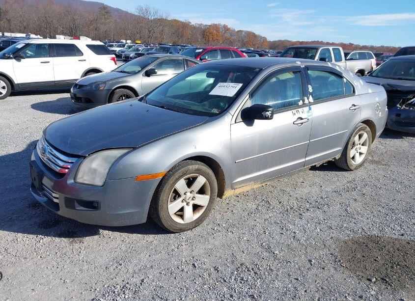 Photo 2 of 2006 Ford Fusion SE (VIN 3FAFP07Z36R217308)