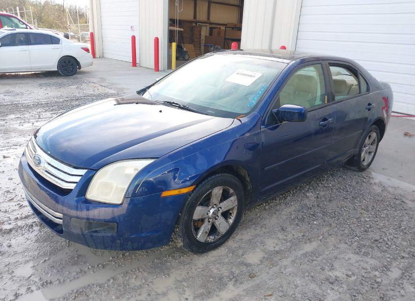 Photo 2 of 2006 Ford Fusion SE (VIN 3FAFP07Z66R120412)
