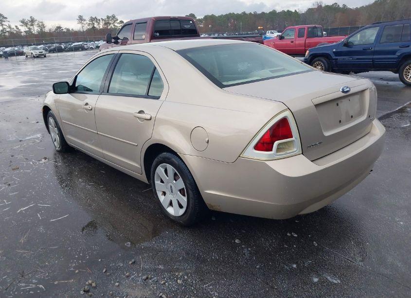 Photo 3 of 2006 Ford Fusion SE (VIN 3FAFP07Z66R173918)
