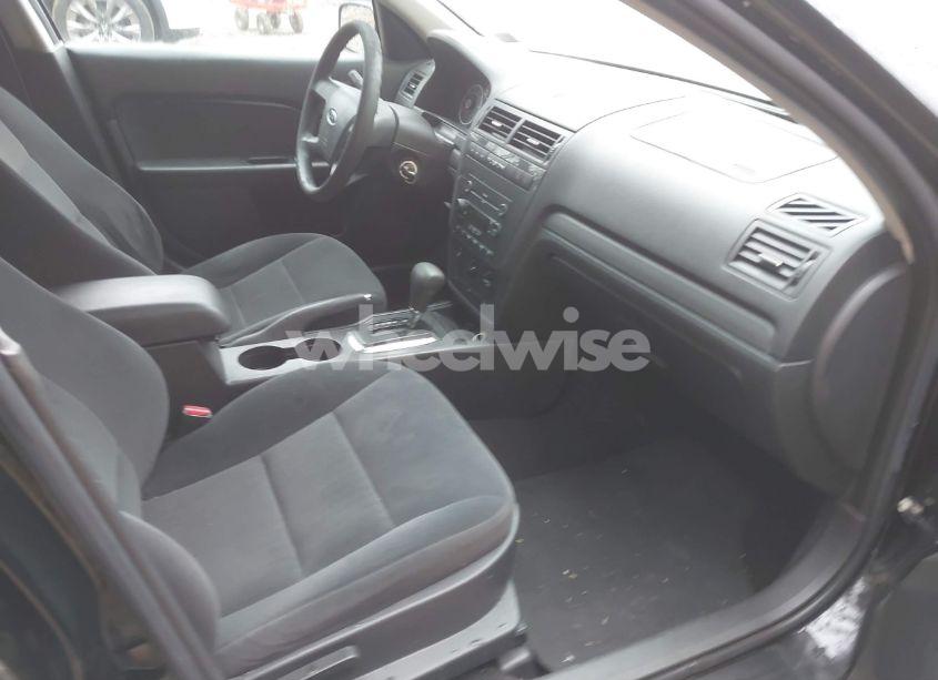 Photo 5 of 2006 Ford Fusion SE (VIN 3FAFP07Z76R151362)