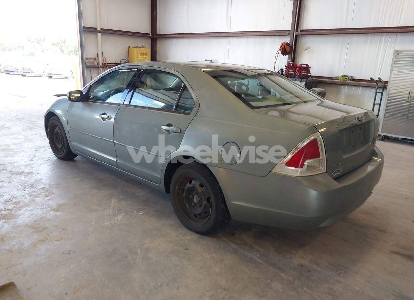 Photo 3 of 2006 Ford Fusion SE (VIN 3FAFP07Z76R179548)