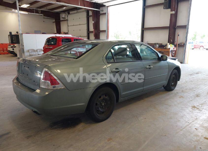 Photo 4 of 2006 Ford Fusion SE (VIN 3FAFP07Z76R179548)