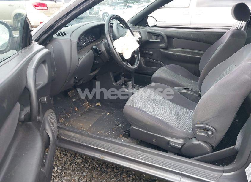 Photo 5 of 2002 Ford Escort ZX2 (VIN 3FAFP11302R221689)