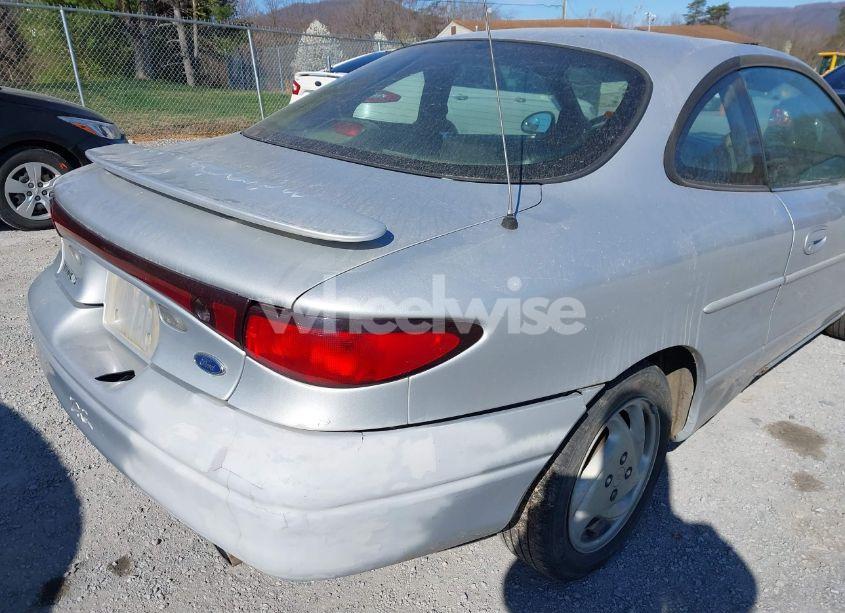 Photo 13 of 2001 Ford Escort ZX2 (VIN 3FAFP11321R241862)