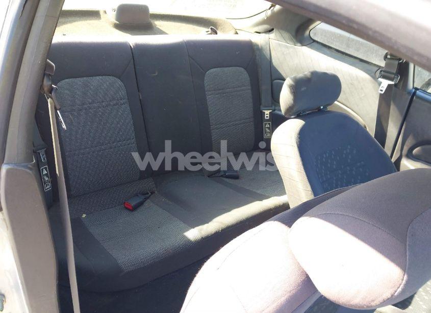 Photo 8 of 2001 Ford Escort ZX2 (VIN 3FAFP11321R241862)