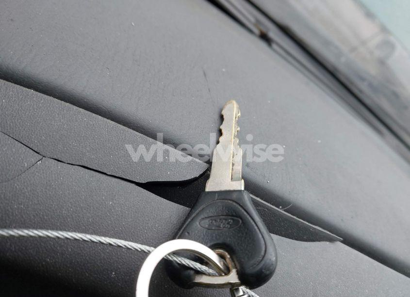 Photo 11 of 2002 Ford Escort ZX2 (VIN 3FAFP11332R206538)