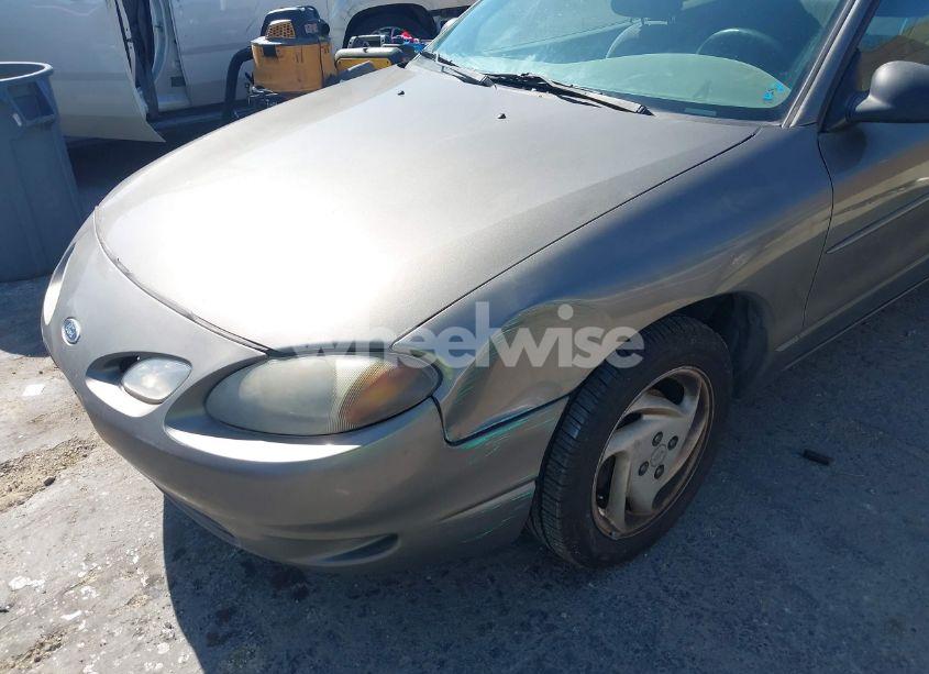 Photo 6 of 2001 Ford Escort ZX2 (VIN 3FAFP113X1R154856)
