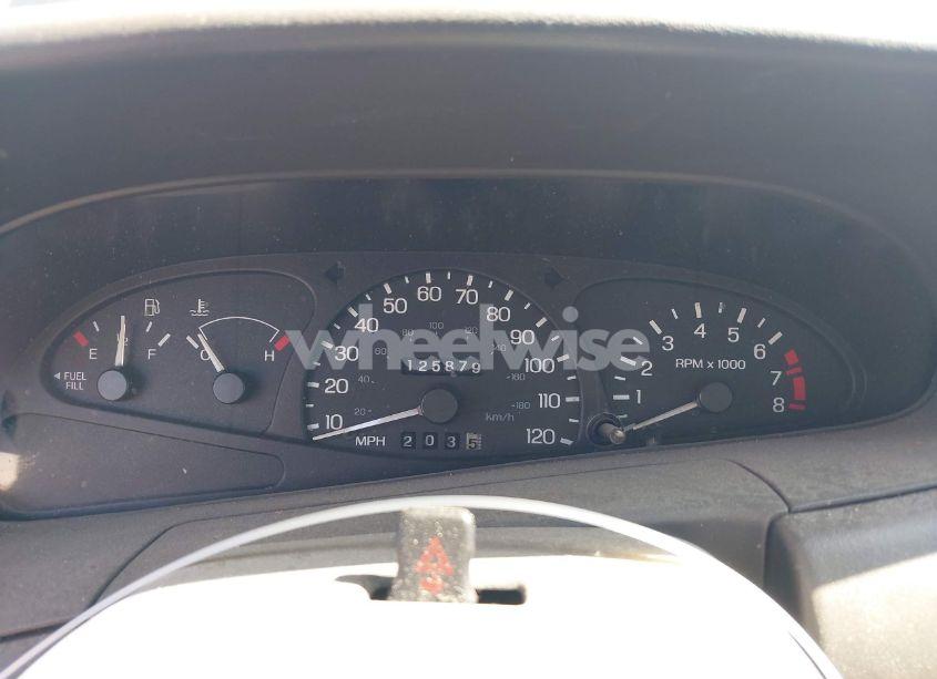 Photo 7 of 2001 Ford Escort ZX2 (VIN 3FAFP113X1R154856)