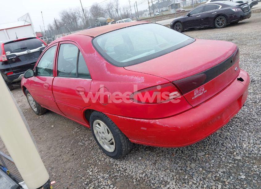 Photo 3 of 2001 Ford Escort N/A (VIN 3FAFP13P01R230911)