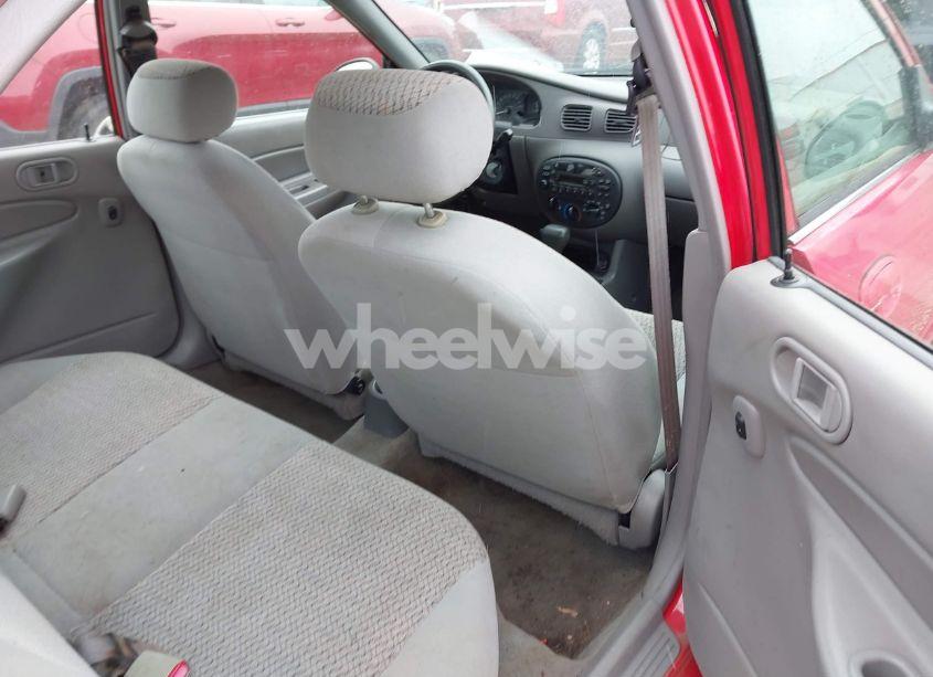 Photo 8 of 2001 Ford Escort N/A (VIN 3FAFP13P01R230911)