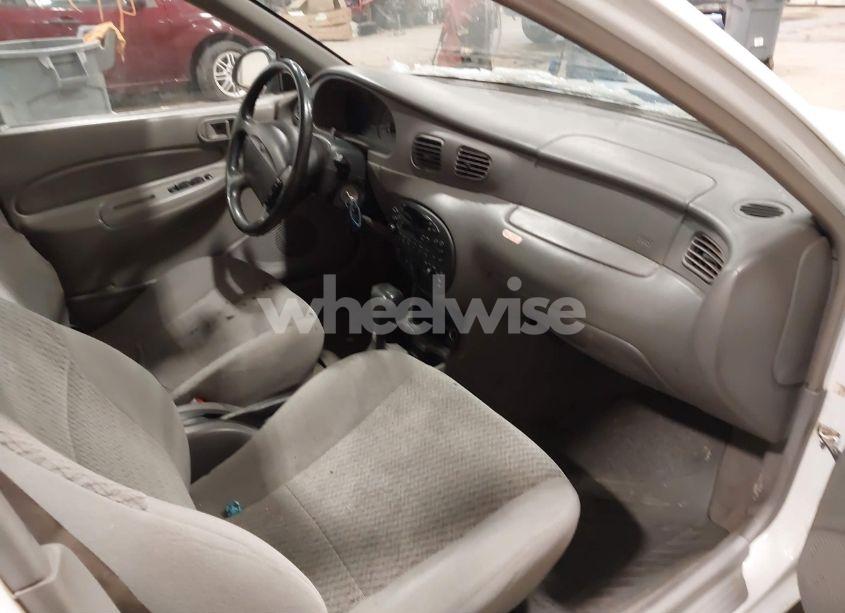 Photo 5 of 2001 Ford Escort N/A (VIN 3FAFP13P11R235177)