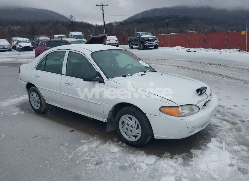 2002 Ford Escort FLEET (VIN 3FAFP13P12R117213) main photo