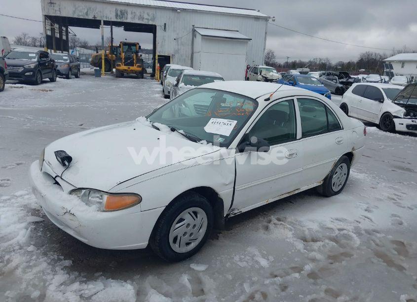 Photo 2 of 2002 Ford Escort FLEET (VIN 3FAFP13P12R117213)