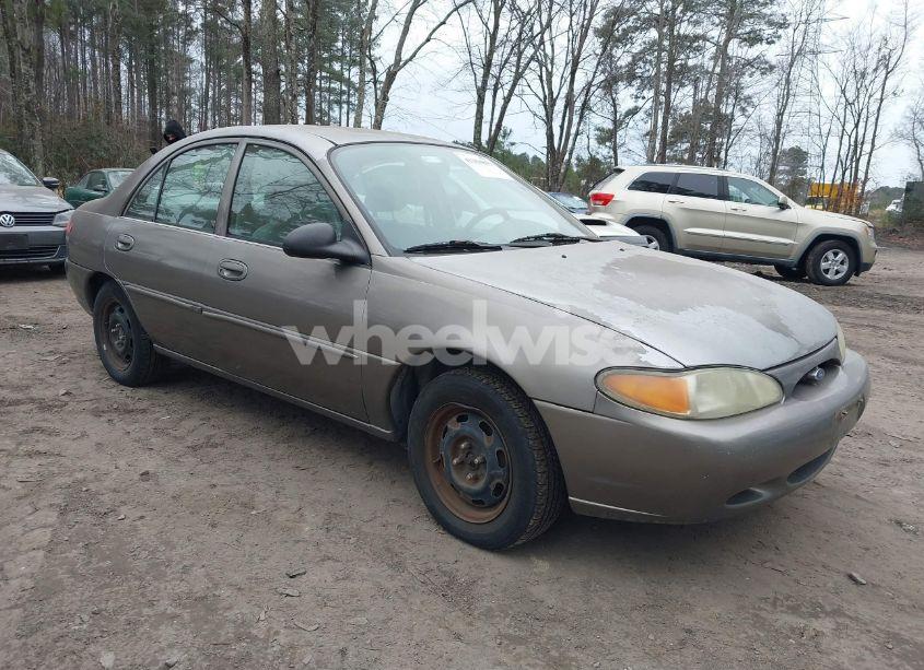 2002 Ford Escort FLEET (VIN 3FAFP13P22R117205) main photo