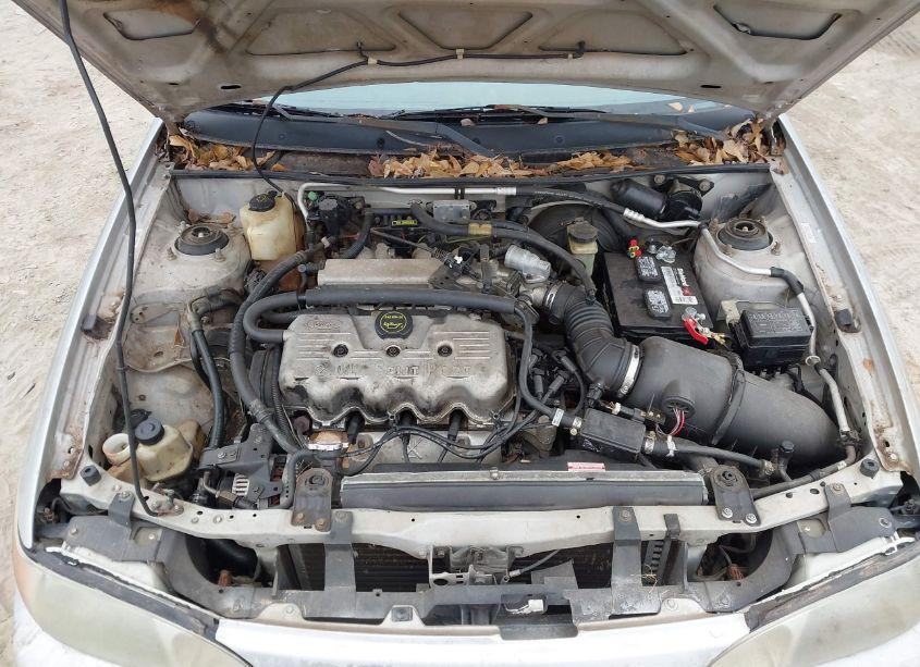 Photo 10 of 2001 Ford Escort N/A (VIN 3FAFP13P51R220455)