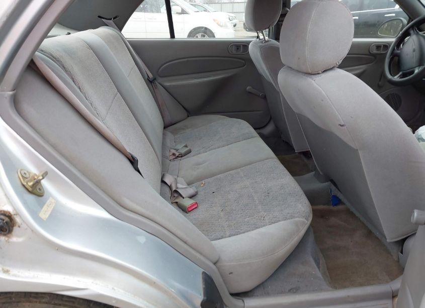 Photo 8 of 2001 Ford Escort N/A (VIN 3FAFP13P51R220455)