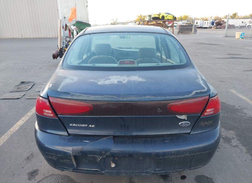 Photo 16 of 2000 Ford Escort N/A (VIN 3FAFP13P6YR181465)