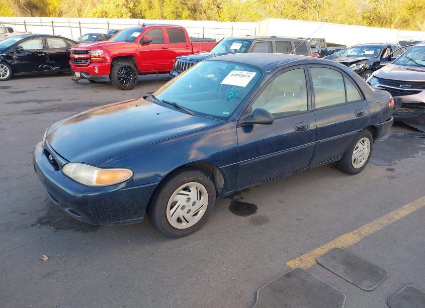 Photo 2 of 2000 Ford Escort N/A (VIN 3FAFP13P6YR181465)